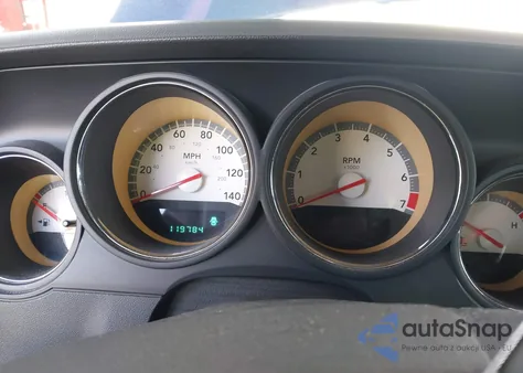 2010 Dodge Challenger Se z USA, uszkodzony, nr VIN 2B3CJ4DV0AH321705